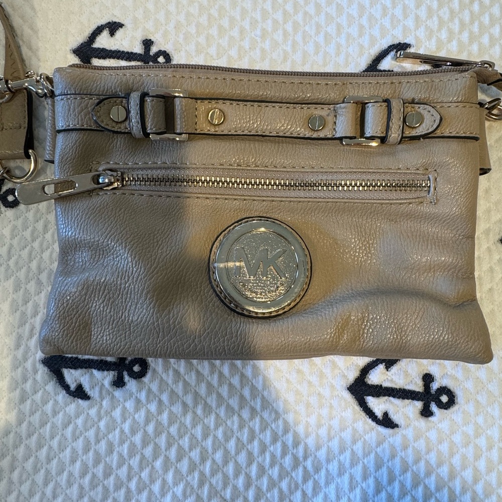 Michael Kors Crossbody
